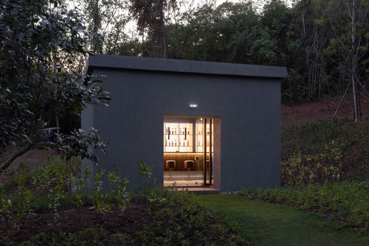 Elmgreen & Dragset, K-BAR, 2024, photo: Andrea Rossetti