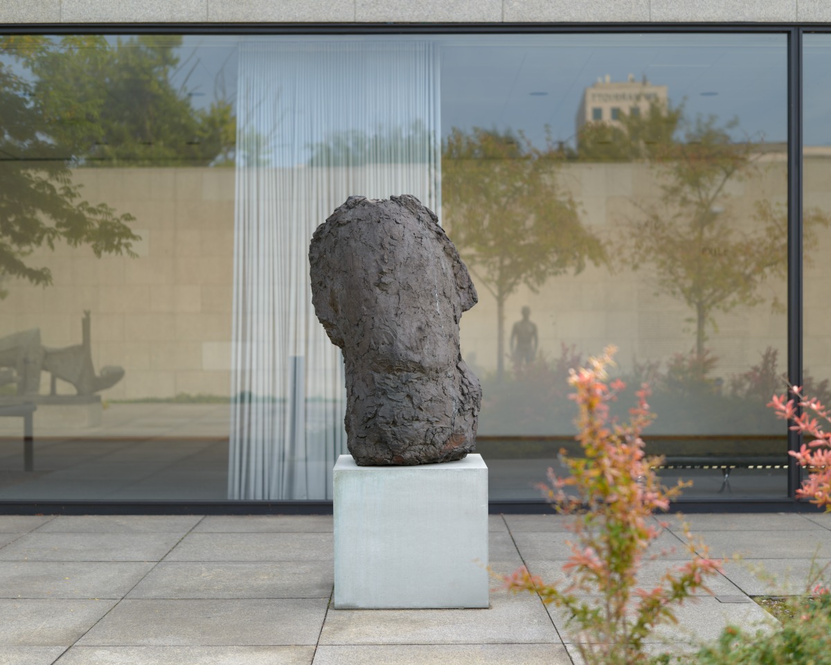 Hans Josephsohn, Untitled, 1990, Neue Nationalgalerie, Berlin, 2023, © Kesselhaus Josephsohn, St. Gallen, © Staatliche Museen zu Berlin, Nationalgalerie, photo: def image